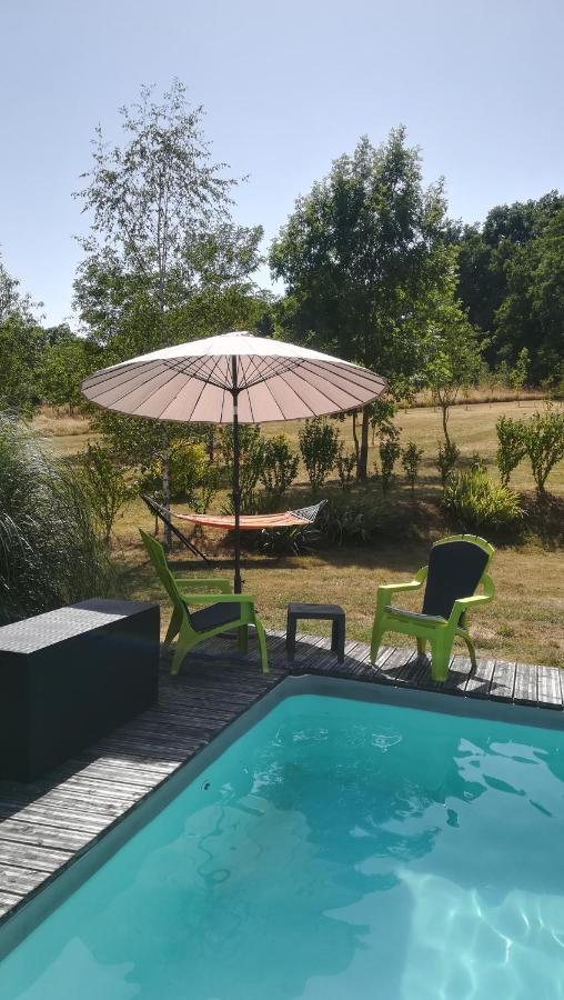 Le Mas De Carrie Bed & Breakfast Parisot  Exterior photo