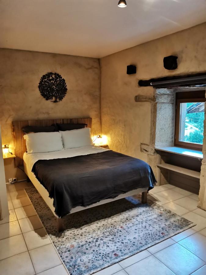 Le Mas De Carrie Bed & Breakfast Parisot  Exterior photo